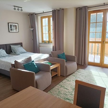 Highstone Apartments Between Places شكلارسكا بوريبا المظهر الخارجي الصورة