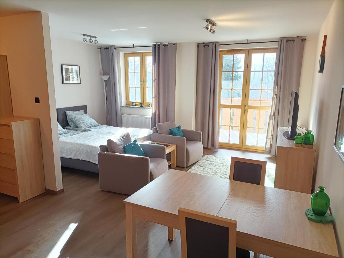 Highstone Apartments Between Places شكلارسكا بوريبا المظهر الخارجي الصورة